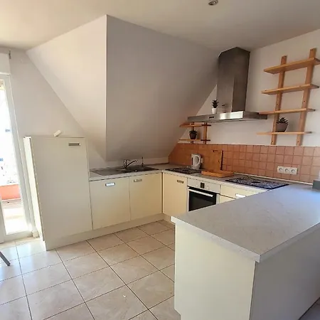 La Bonbonniere Garage Et Parking Gratuit Proche Frontiere Apartment